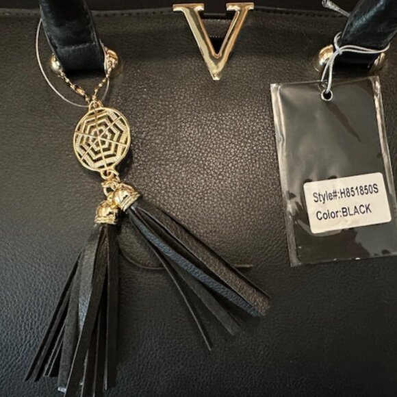 Black Handbag with Tassles 7342 NWT Boutique - Picture 4 of 7